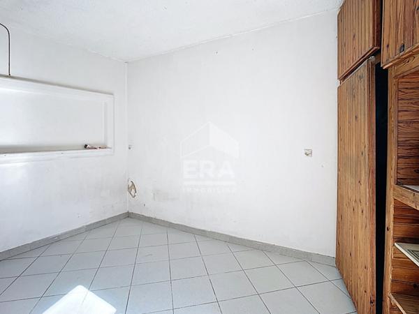 Lot de 2 maisons de ville en plein coeur du village