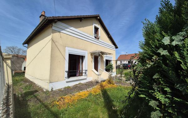 Maison à vendre    4 pièces • 72 m2 Raveau