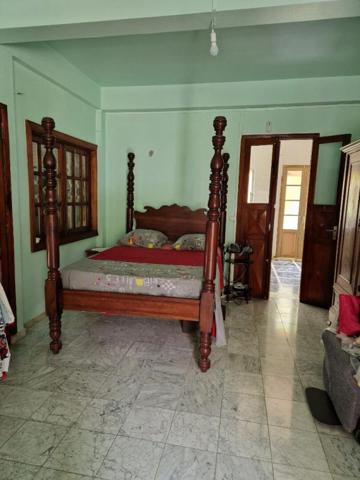 Appartement  4 pièce(s) 117 m2 , 3  chambres, rez-de-chaussée, grande terrasse, Gourbeyre