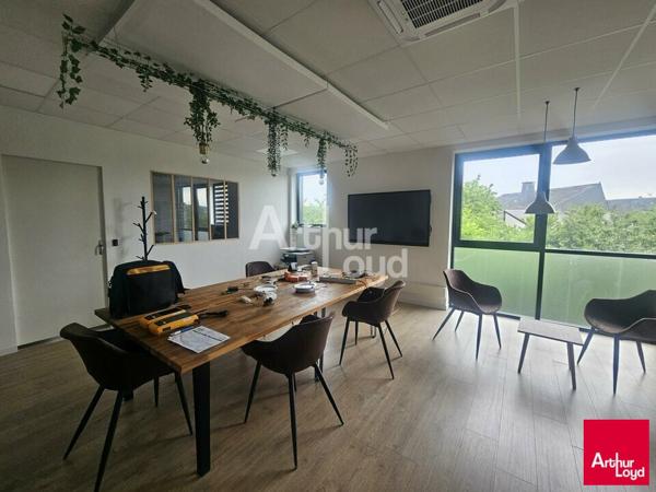 Angers Sud bureaux de 168,60 m² à louer avec stockage