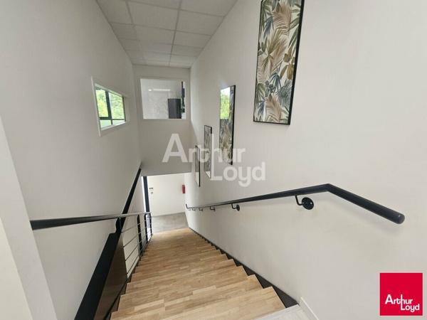 Angers Sud bureaux de 168,60 m² à louer avec stockage