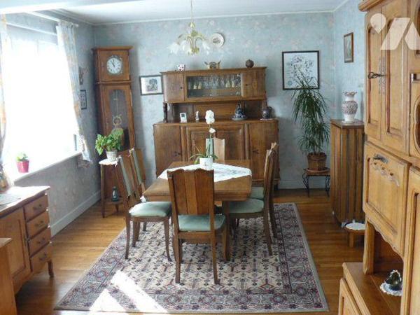 Maison à Vendre à Rambervillers (88700) en Vosges (88)

Nous vous proposons cette maison d'un...