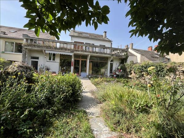 Maison à vendre |  Issoudun |  5 pièces | 180 m²