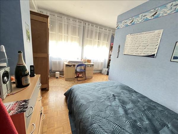 Maison à vendre |  Issoudun |  5 pièces | 180 m²