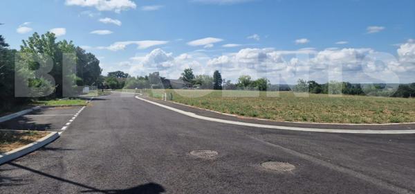 Terrain 900m² idéalement située