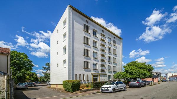 Nantes – Zola – T3 état neuf avec parking