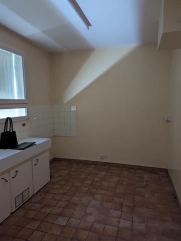 À vendre - Maison, 4 pièces située à Pocé-sur-Cisse (37530)