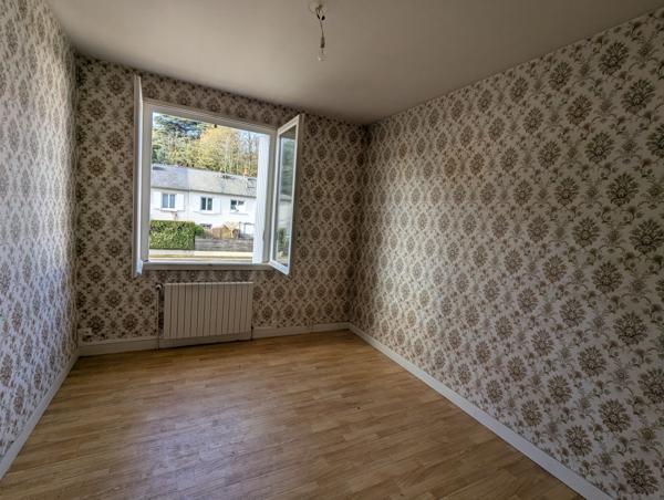 À vendre - Maison, 4 pièces située à Pocé-sur-Cisse (37530)