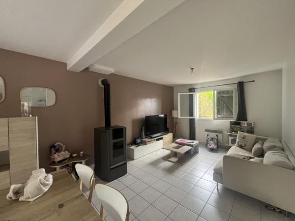 Maison à louer 1 150 € CC CONCARNEAU 4 p 84 m² DPE D