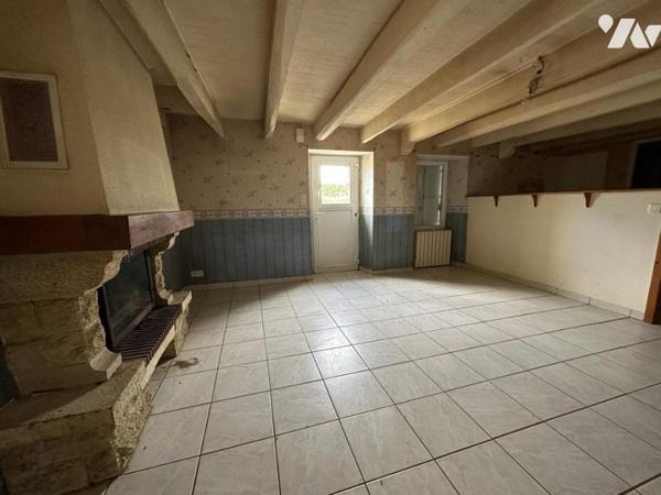 A VENDRE 56 SURZUR MAISON ANCIENNE SUR BEAU TERRAIN DE 767 m²