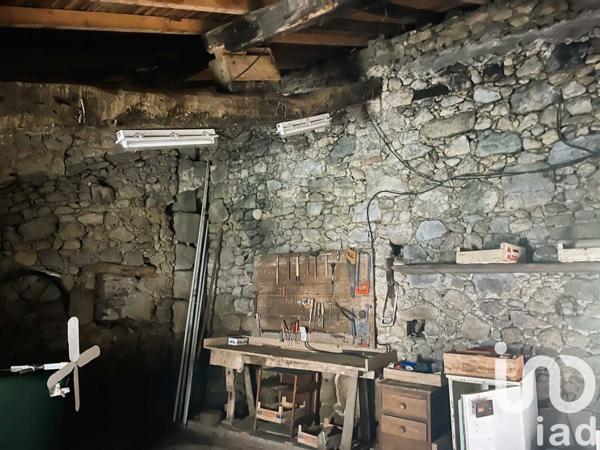 Maison traditionnelle 2 pièces de 25 m² à Le Tallud (79200)