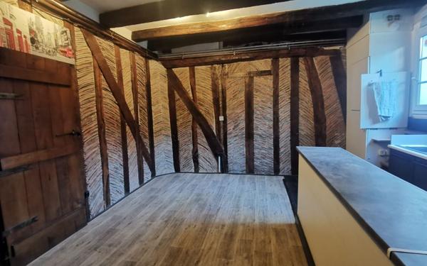 Appartement à louer    1 pièce •  Melun