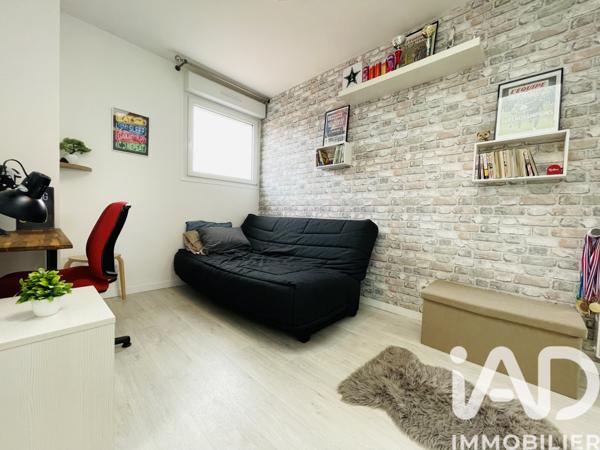 Maison à vendre 7 pièces 141 m² Cesson