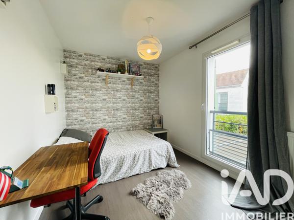 Maison à vendre 7 pièces 141 m² Cesson