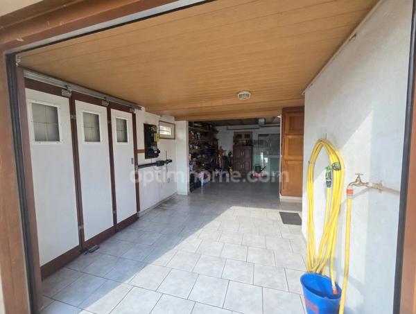 Maison individuelle à vendre en exclusivité à BRAS-SUR-MEUSE, 4 chambres et 2 garages