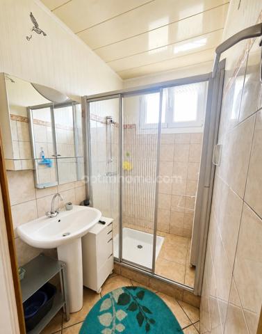 Maison individuelle à vendre en exclusivité à BRAS-SUR-MEUSE, 4 chambres et 2 garages