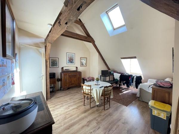 Immeuble à vendre 297 024 € Loches 200 m² DPE E