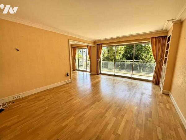 TRIANGLE D'OR D'ANGERS – APPARTEMENT DE STANDING AVEC GARAGE, STATIONNEMENT ET GRAND BALCON