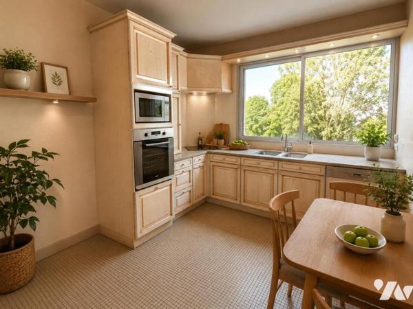 TRIANGLE D'OR D'ANGERS – APPARTEMENT DE STANDING AVEC GARAGE, STATIONNEMENT ET GRAND BALCON