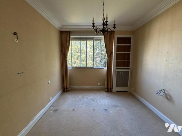 TRIANGLE D'OR D'ANGERS – APPARTEMENT DE STANDING AVEC GARAGE, STATIONNEMENT ET GRAND BALCON