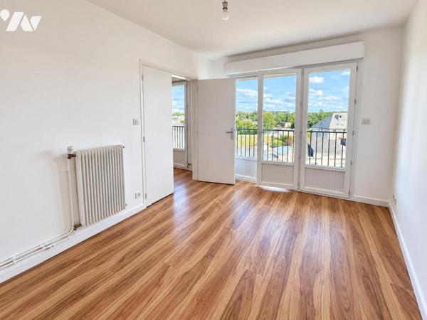 QUIMPER – Un appartement rénové, confortable et fonctionnel, idéalement situé à Quimper.