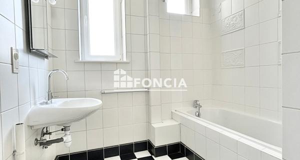 Location Appartement 4 pièces 97.08 m² - Metz 57000