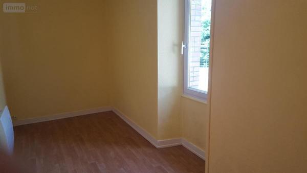 Maison à louer à Beaulieu-sous-la-Roche en Vendée (85190), ref : 85091-L373