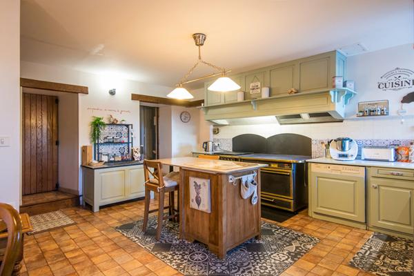 Maison en pierres au charme intemporel Sauveterre de rouergue