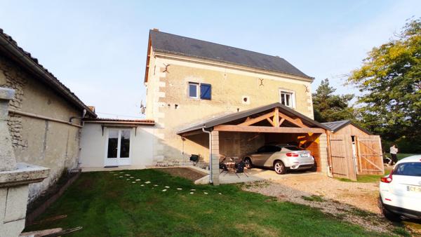 Maison 6 pièces à vendre St Gervais les Trois Clochers - 86230 / Réf: 11005