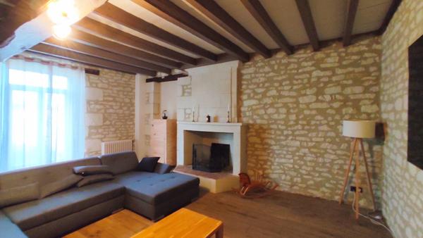 Maison 6 pièces à vendre St Gervais les Trois Clochers - 86230 / Réf: 11005