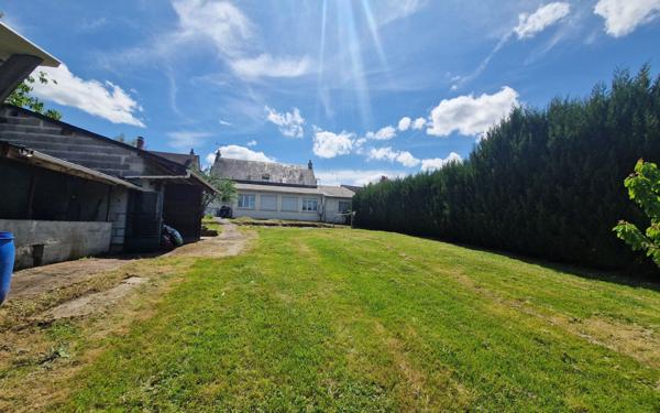 Maison à vendre    5 pièces •  Selles-sur-Cher