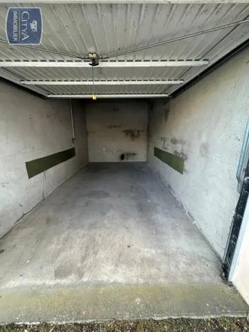 Parking à louer Cusset (03300)