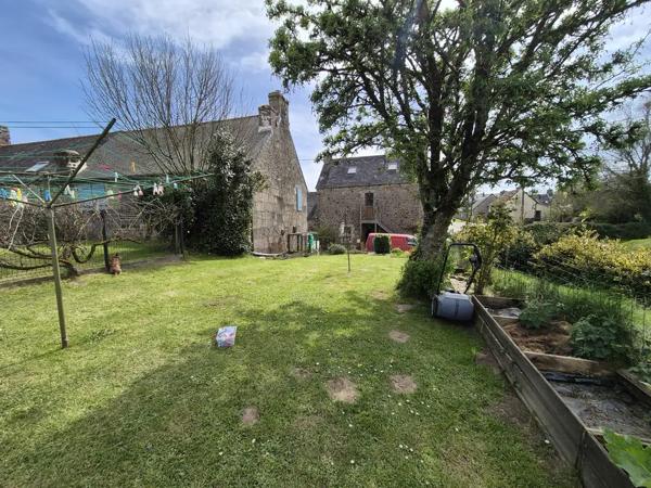 Authentique maison en pierre de caractère -- charme breton au
