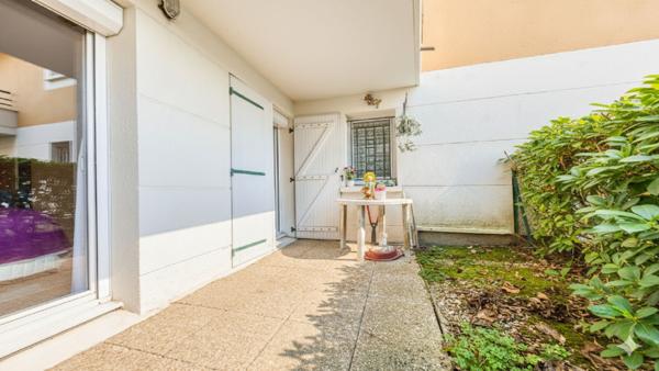 Appartement Roissy En Brie 2 pièce(s) 34.3 m2