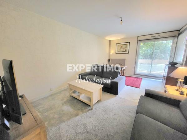 Épinay-sur-Seine (93800) F3 lumineux avec balcon, cave et parking – Quartier recherché des Écondeaux