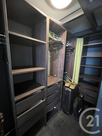 Appartement F4 à vendre  4 pièces - 71,19 m2 PARIS - 75010