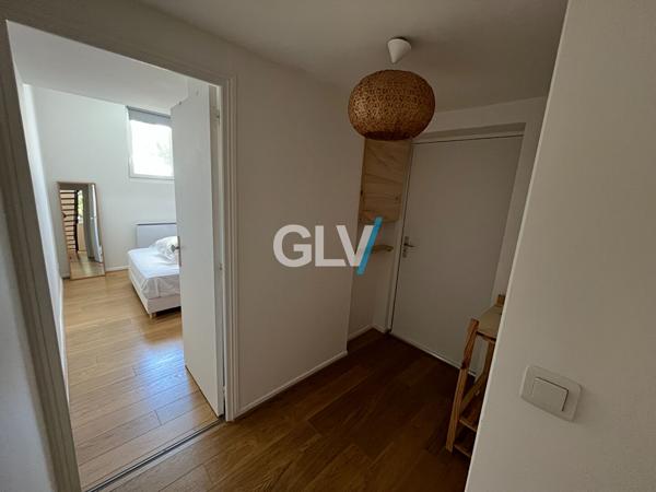 Appartement 42m2 T2 bis Lille Liberté avec parking , Lille