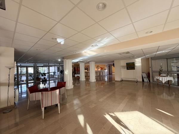 Appartement T2 déjà loué - Résidence senior avec prestations complètes