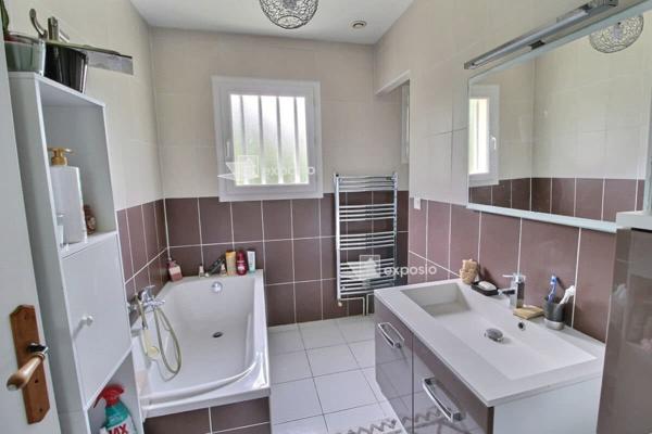 Maison de plain pied Amuré 5 pièce(s) 122 m2