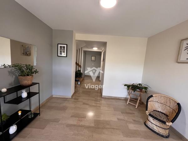 Apt (84400) VIAGER OCCUPÉ - Appartement T4 - Apt, capitale du Luberon
