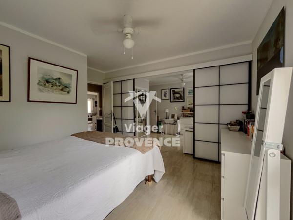 Apt (84400) VIAGER OCCUPÉ - Appartement T4 - Apt, capitale du Luberon