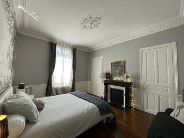 MAISON BOURGEOISE TROYES