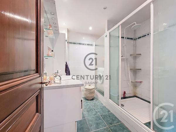 Appartement F4 à vendre  4 pièces - 73,22 m2 GAGNY - 93