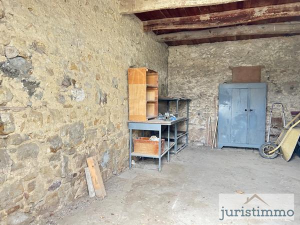 Mondragon (84430) Ensemble immobilier : ferme & maison à restaurer sur Mondragon