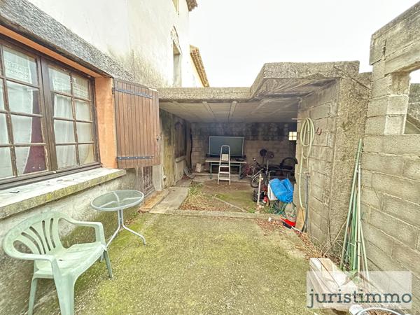 Mondragon (84430) Ensemble immobilier : ferme & maison à restaurer sur Mondragon