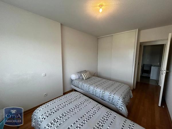 Appartement à louer 2 pièces 48.06m² Saint-Pierre-du-Mont (40280)