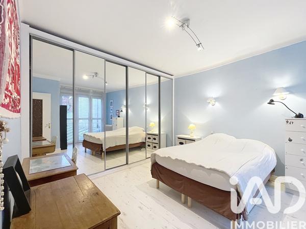 Maison à vendre 6 pièces 319 m² Douai