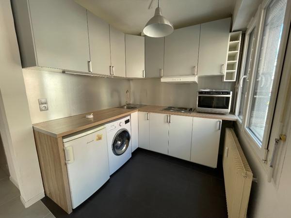 SEH-JM63 - Lille Solférino - T1 de 29,16m² - Parking