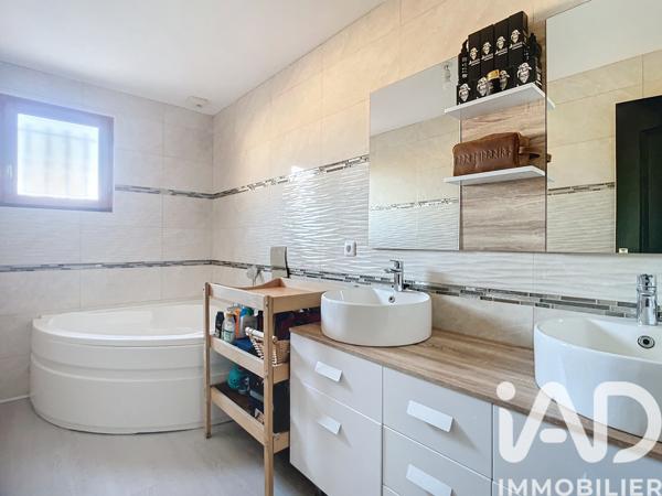 Maison à vendre 5 pièces 104 m² Villers-Cotterêts