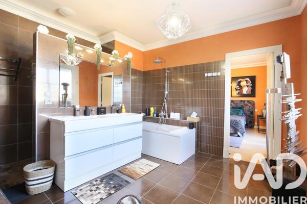 Maison à vendre 7 pièces 296 m² Saint-Orens-de-Gameville